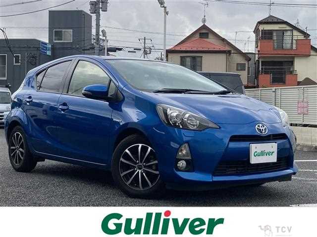 2013 Toyota AQUA