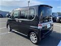 2011 Daihatsu Tanto