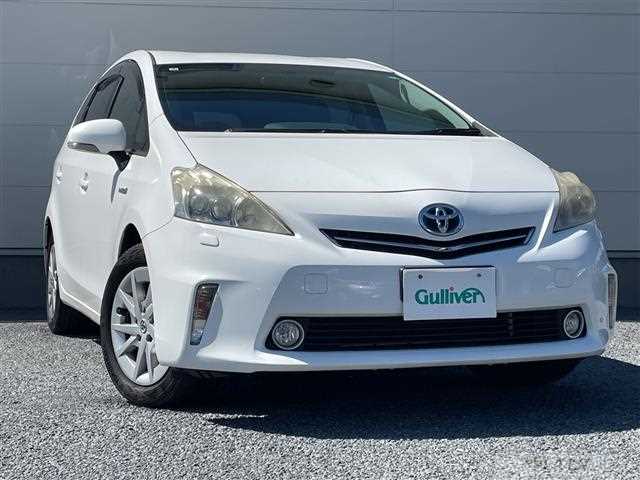 2012 Toyota PRIUS α