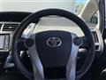 2012 Toyota PRIUS α