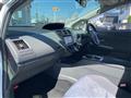 2012 Toyota PRIUS α