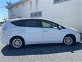 2012 Toyota PRIUS α