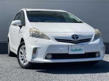 2012 Toyota PRIUS α