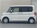 2017 Daihatsu Tanto