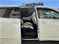 2017 Nissan Elgrand