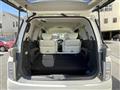 2017 Nissan Elgrand