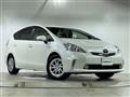 2013 Toyota PRIUS α