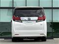 2017 Toyota Alphard Hybrid