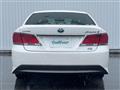 2014 Toyota Crown Hybrid