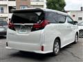 2015 Toyota Alphard