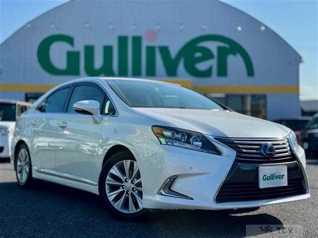2016 Lexus HS