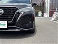 2022 Nissan KIX