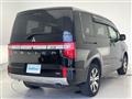 2021 Mitsubishi Delica D5