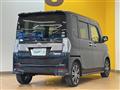 2017 Daihatsu Tanto