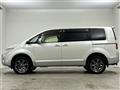 2019 Mitsubishi Delica D5
