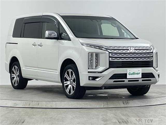2020 Mitsubishi Delica D5