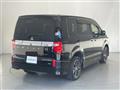2019 Mitsubishi Delica D5