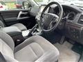 2017 Toyota Land Cruiser