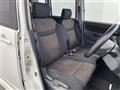 2010 Nissan ROOX