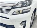 2013 Toyota Vellfire
