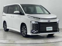 2022 Toyota Voxy