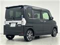 2017 Daihatsu Tanto