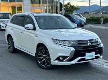 2017 Mitsubishi OUTLANDER PHEV