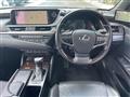 2019 Lexus ES