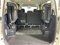 2010 Toyota Voxy