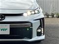 2019 Toyota Prius PHV