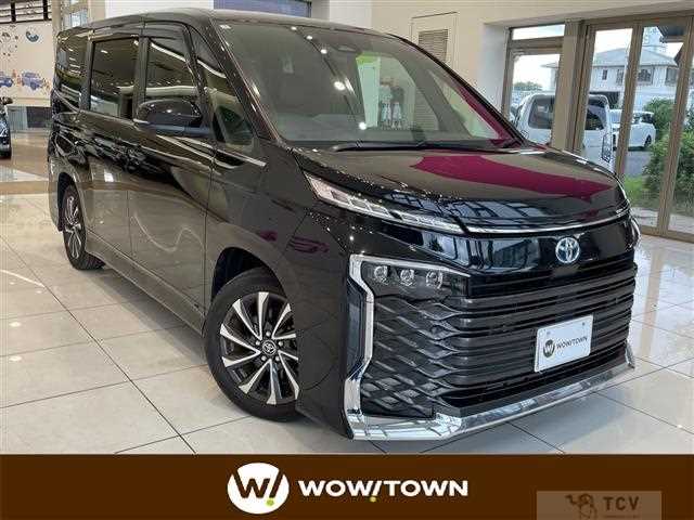 2023 Toyota Voxy