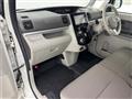 2016 Daihatsu Tanto