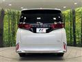 2025 Toyota Alphard Hybrid