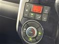 2016 Daihatsu Tanto
