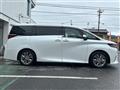 2023 Toyota Alphard Hybrid