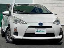 2013 Toyota AQUA