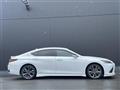 2019 Lexus ES