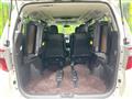 2013 Toyota Alphard