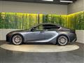 2022 Lexus IS