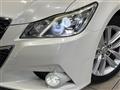 2013 Toyota Crown Hybrid
