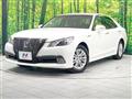 2013 Toyota Crown Hybrid