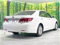 2013 Toyota Crown Hybrid