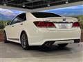 2014 Toyota Crown Hybrid