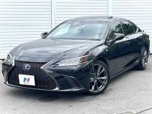 2019 Lexus ES