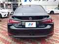 2022 Lexus ES