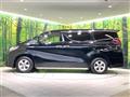 2016 Toyota Alphard Hybrid