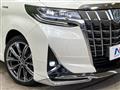 2018 Toyota Alphard Hybrid