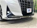 2018 Toyota Alphard Hybrid