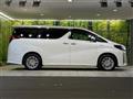 2020 Toyota Alphard Hybrid