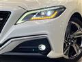 2018 Toyota Crown Hybrid